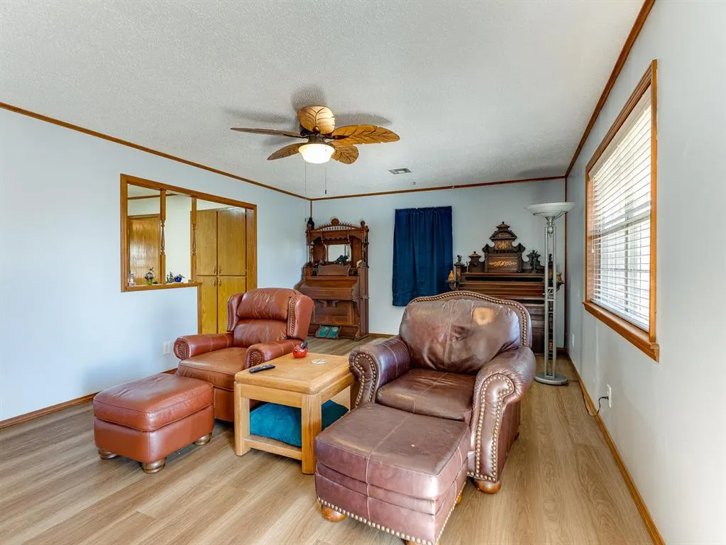 Photo 15 — 9 N Jerome Street, Coalgate, OK 74538