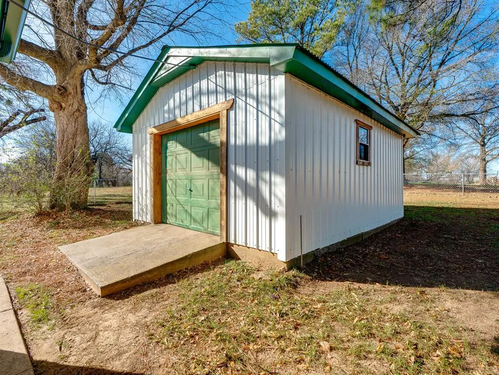 Photo 30 — 9 N Jerome Street, Coalgate, OK 74538
