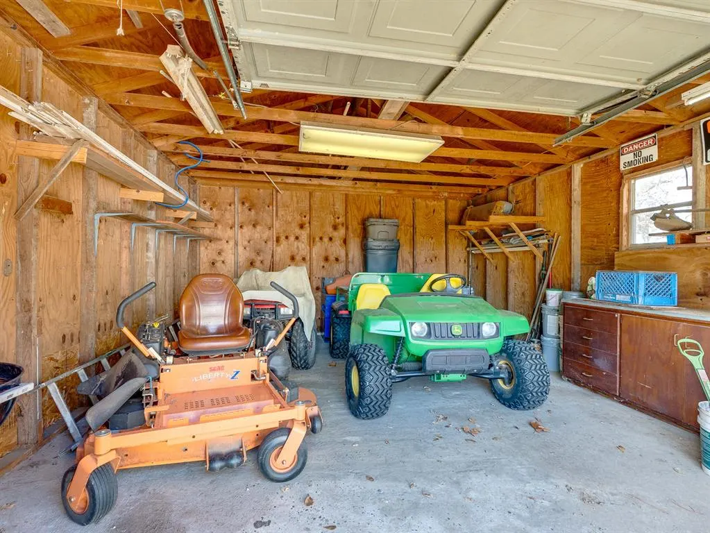 Photo 31 — 9 N Jerome Street, Coalgate, OK 74538