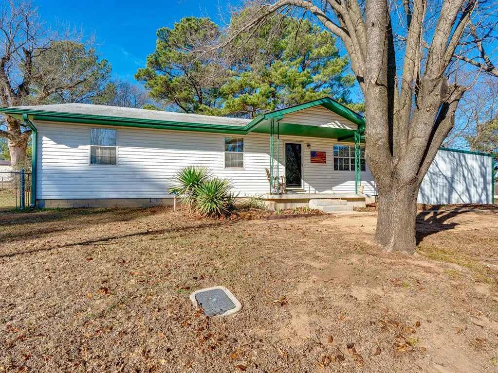 Photo 46 — 9 N Jerome Street, Coalgate, OK 74538