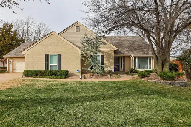 Photo 2 — 4221 Wind Chime Drive, Oklahoma City, OK 73120
