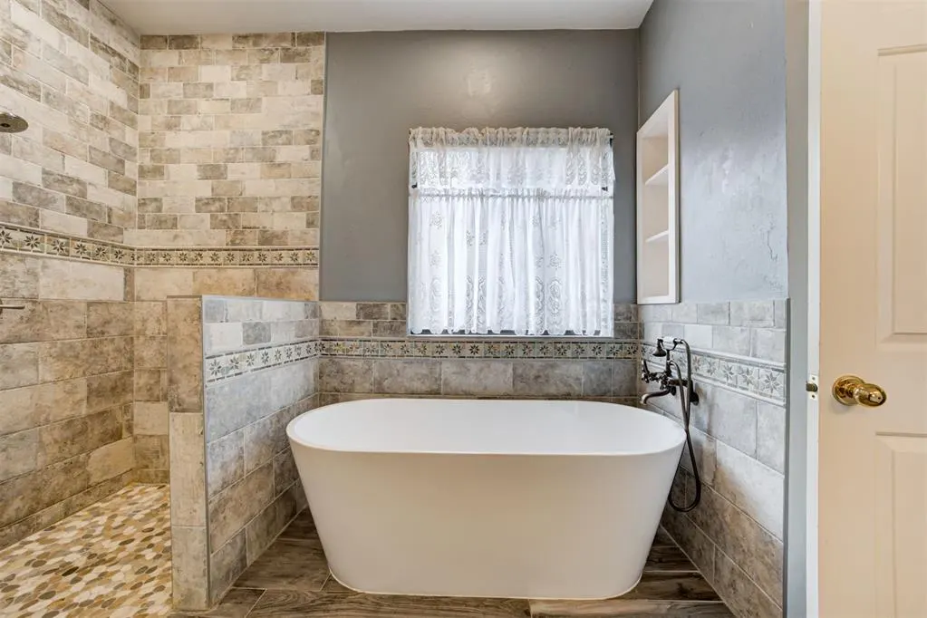 Photo 24 — 1401 Brixton Court, Edmond, OK 73034