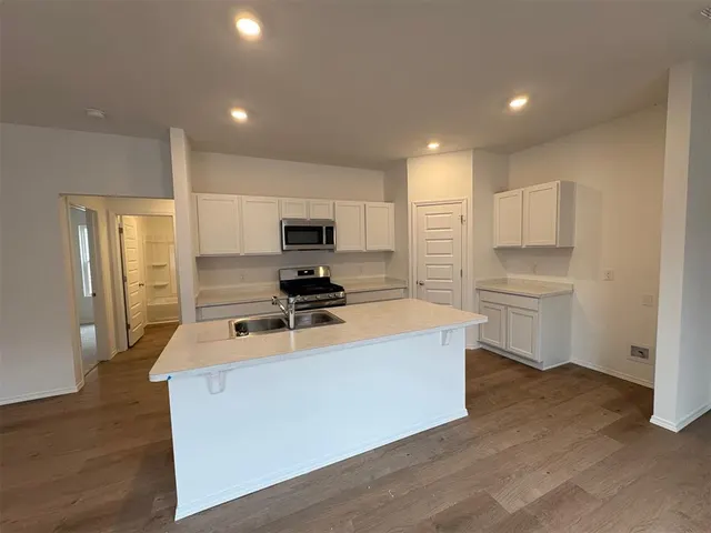Photo 4 — 1113 Colt Drive, Guthrie, OK 73044