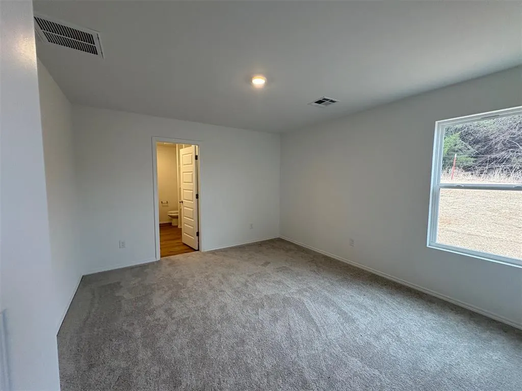 Photo 5 — 1113 Colt Drive, Guthrie, OK 73044