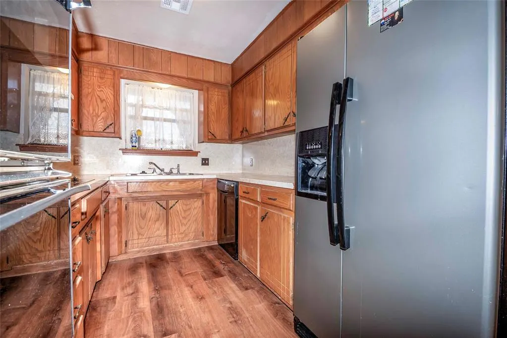 Photo 15 — 223 E 9th Street, Chandler, OK 74834