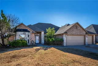 Sold home at 2420 SW 116th Street