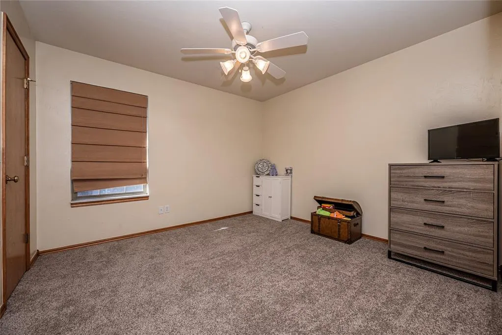 Photo 23 — 2420 SW 116th Street, Oklahoma City, OK 73170