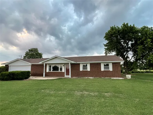 Front exterior — 13090 County Road 1140, Lookeba, OK 73053