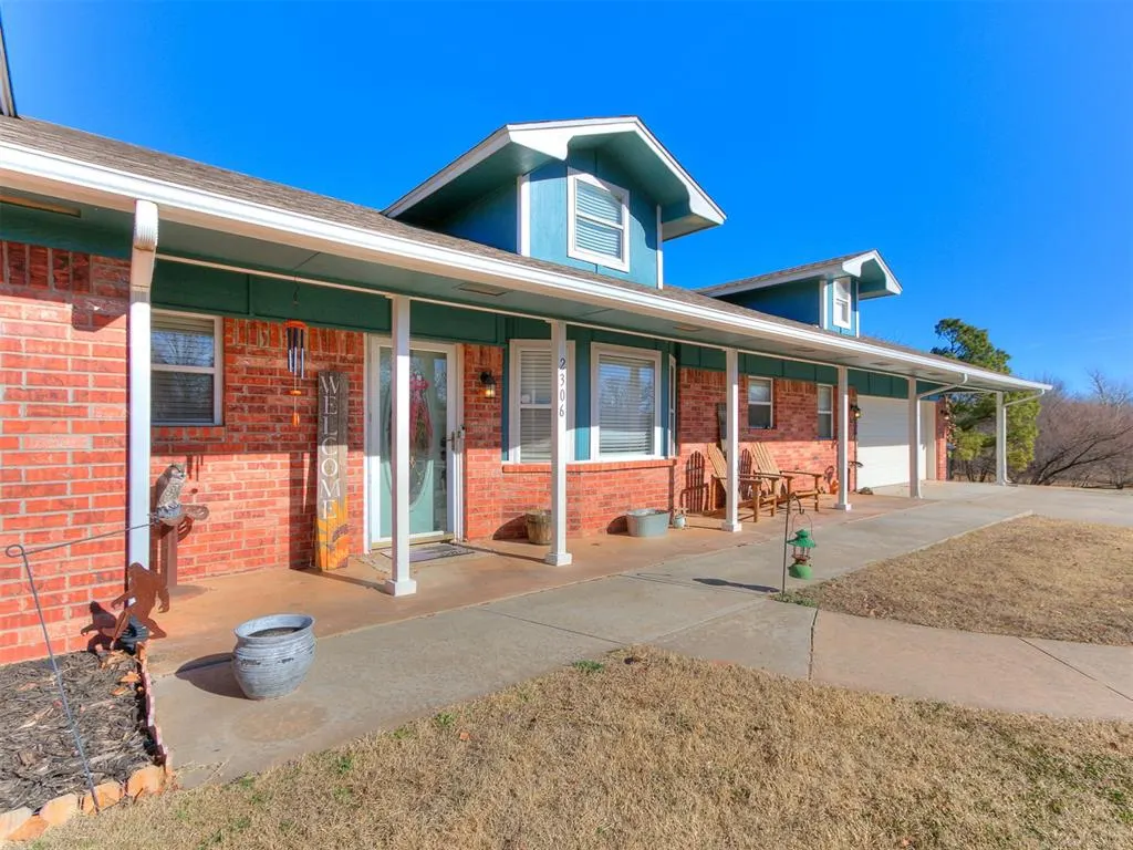 Front exterior — 2306 County Road 1231, Blanchard, OK 73010