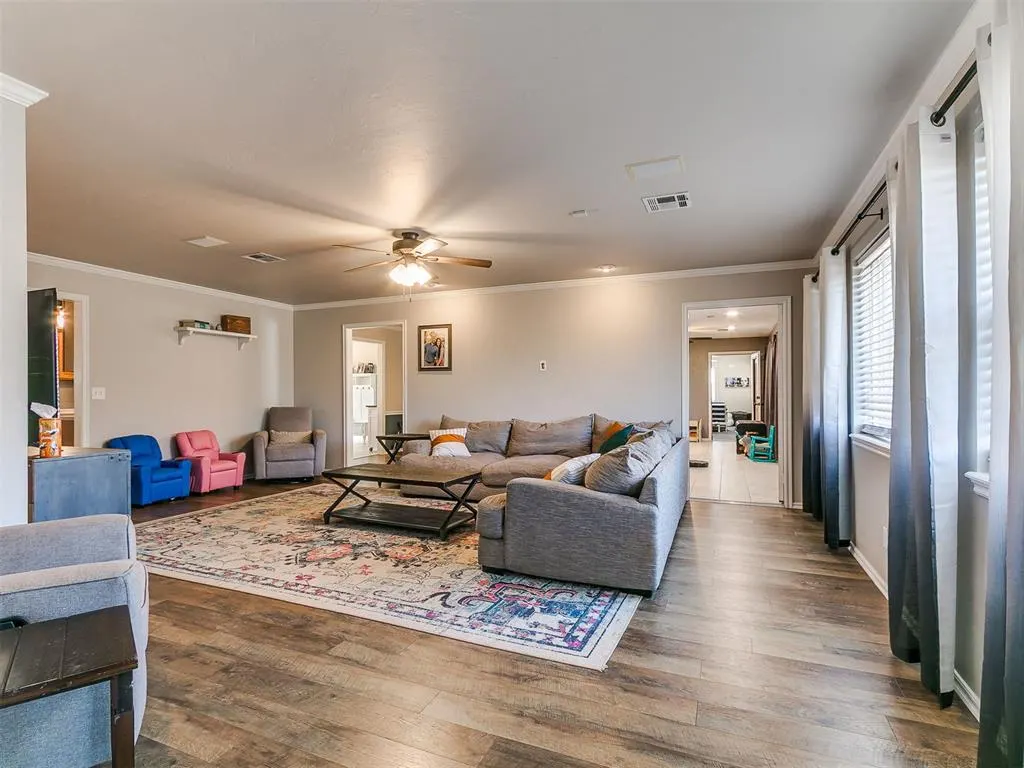 Photo 13 — 2306 County Road 1231, Blanchard, OK 73010