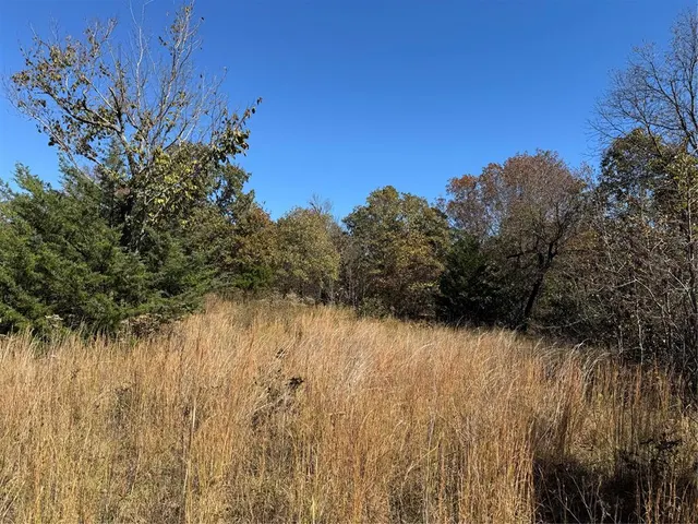 Photo 5 — 30368 Coyote Trail, Tecumseh, OK 74873
