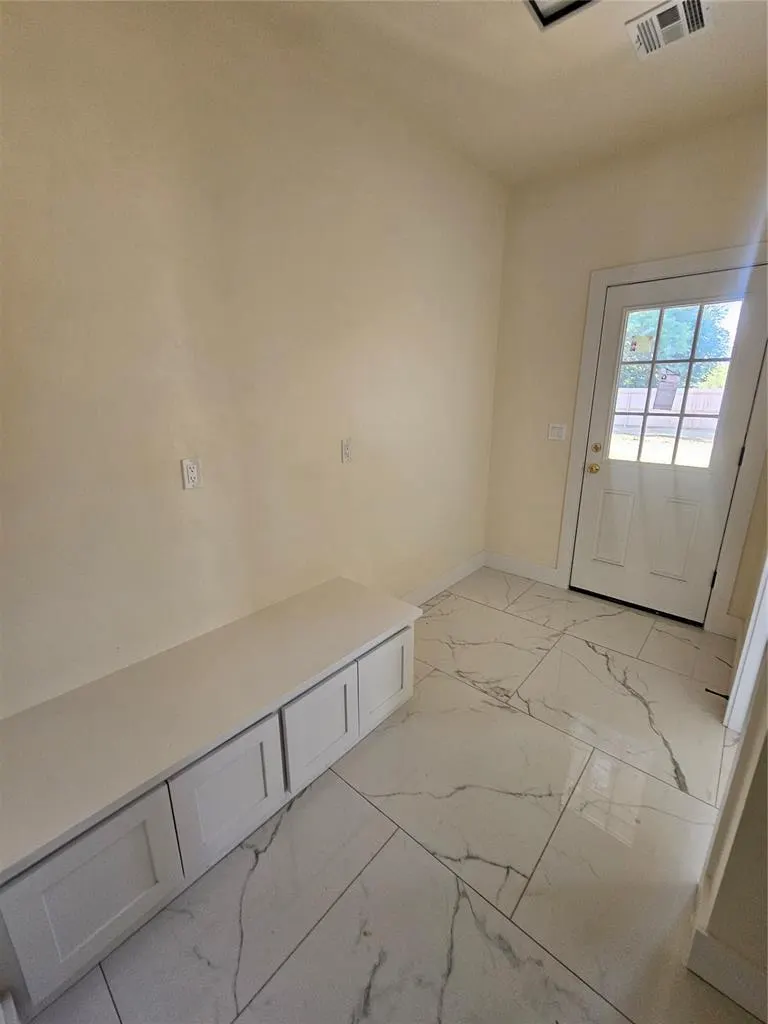 Photo 8 — 540 SE 13th Street, Oklahoma City, OK 73129
