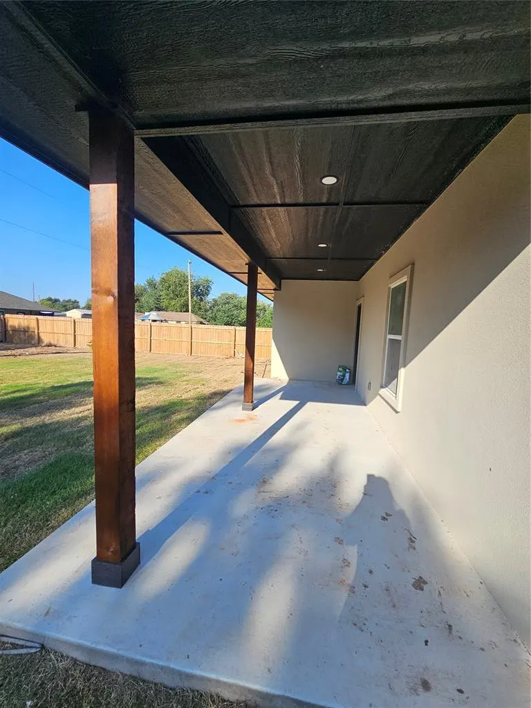 Photo 9 — 540 SE 13th Street, Oklahoma City, OK 73129