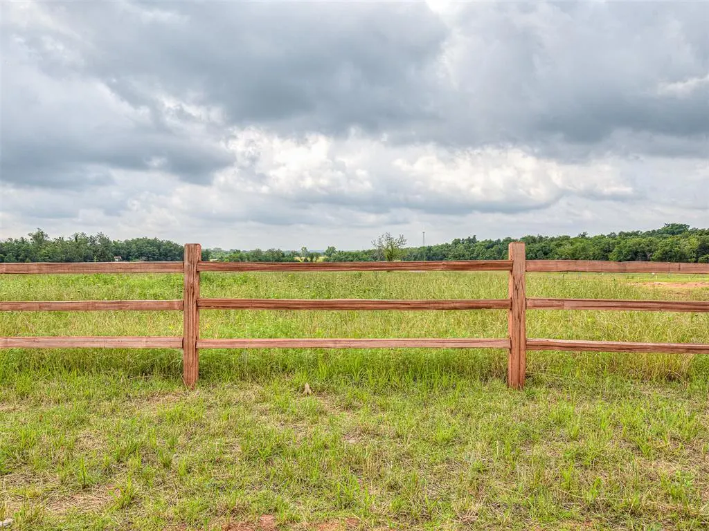Photo 20 — 2440 SW 24th Street, Blanchard, OK 73010