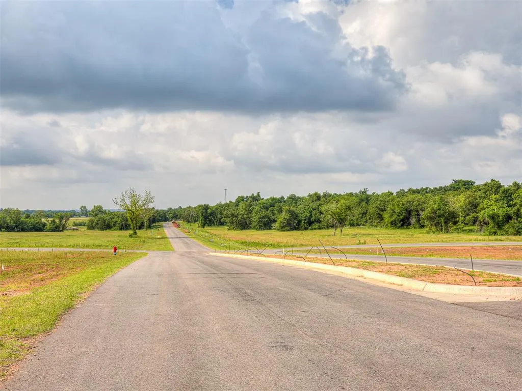 Photo 21 — 2440 SW 24th Street, Blanchard, OK 73010