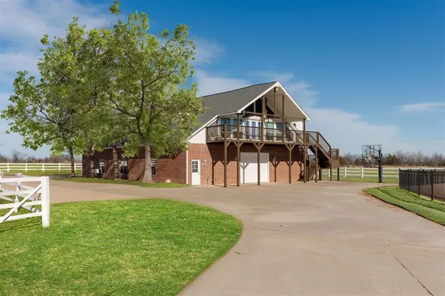 Photo 7 — 24190 N Macarthur Boulevard, Edmond, OK 73025