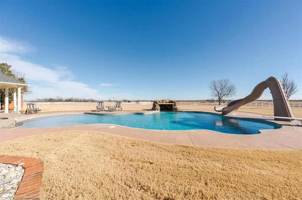Photo 9 — 24190 N Macarthur Boulevard, Edmond, OK 73025