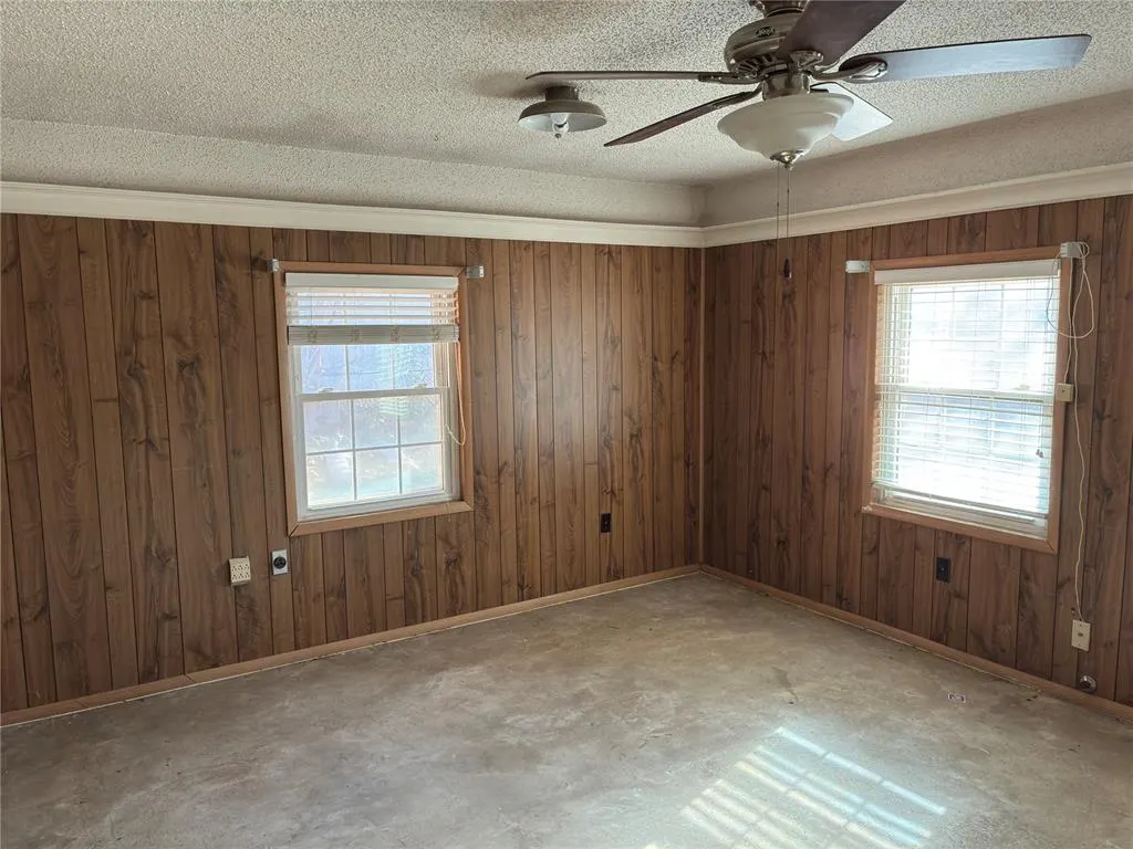 Photo 13 — 8204 NW 38th Street, Bethany, OK 73008