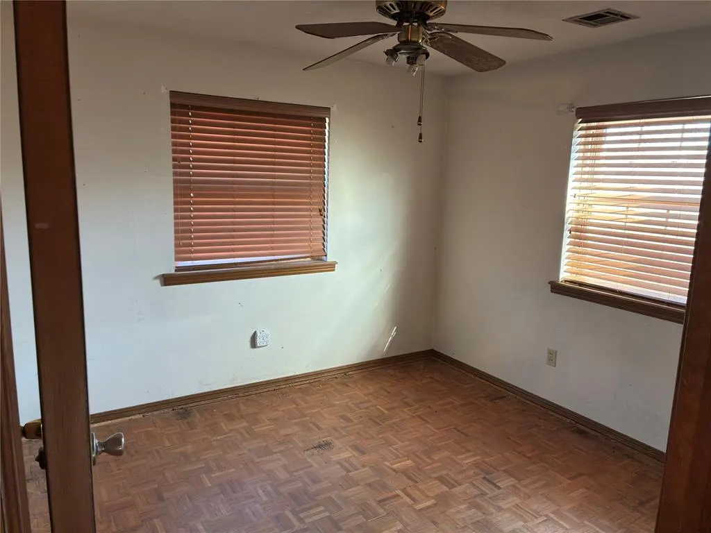 Photo 26 — 8204 NW 38th Street, Bethany, OK 73008