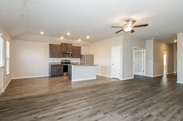 Photo 3 — 1600 Maroon Drive, El Reno, OK 73036