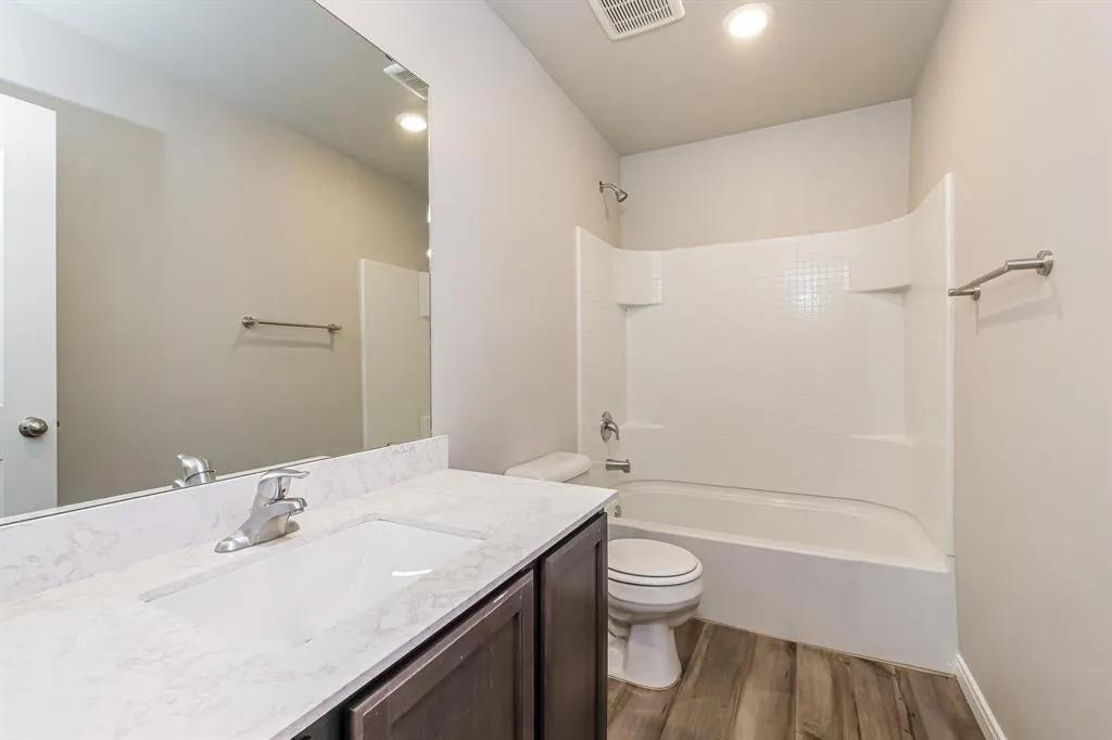 Photo 14 — 1600 Maroon Drive, El Reno, OK 73036