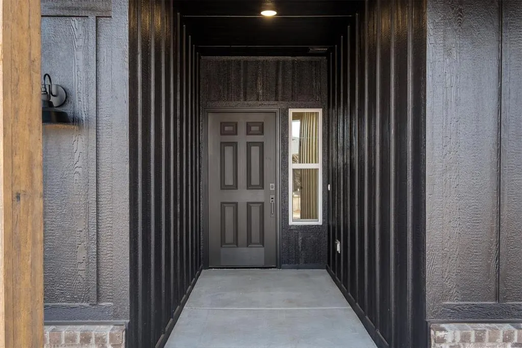 Photo 3 — 17704 Horne Lane, Edmond, OK 73012