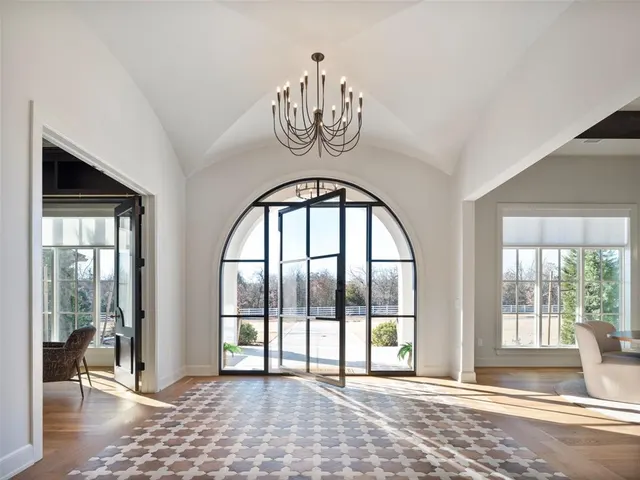 Photo 3 — 13500 Adero Drive, Jones, OK 73049