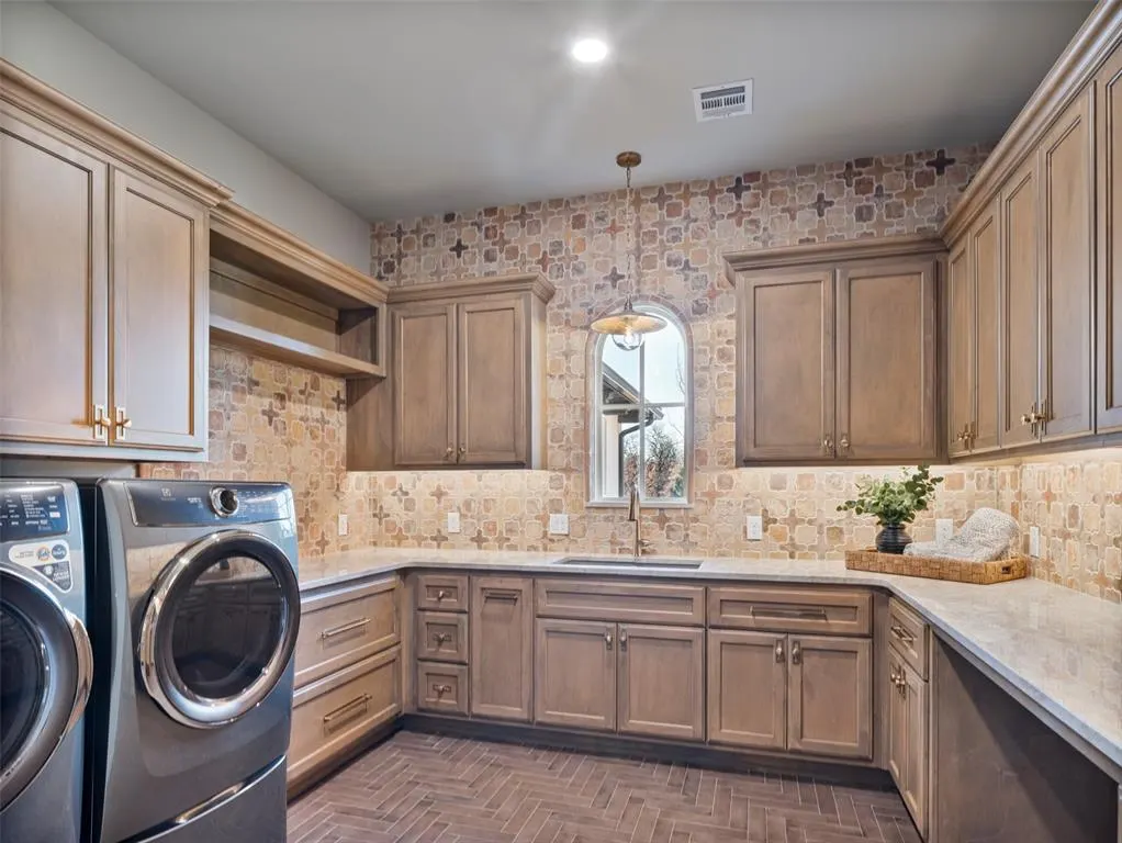 Photo 15 — 13500 Adero Drive, Jones, OK 73049