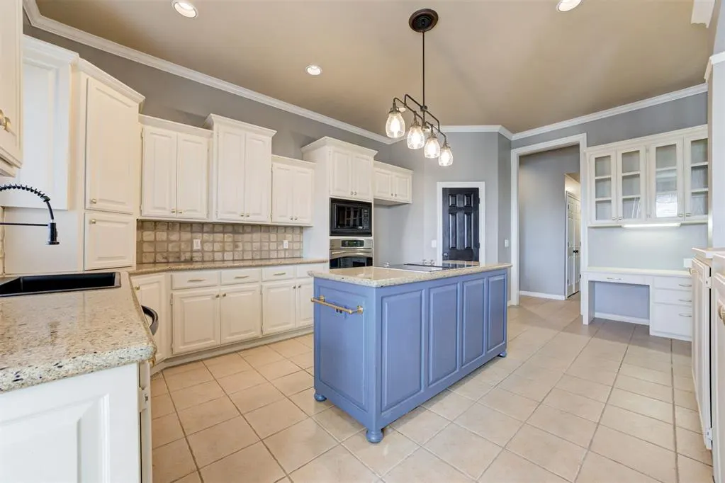 Photo 13 — 2820 SW 116th Street, Oklahoma City, OK 73170