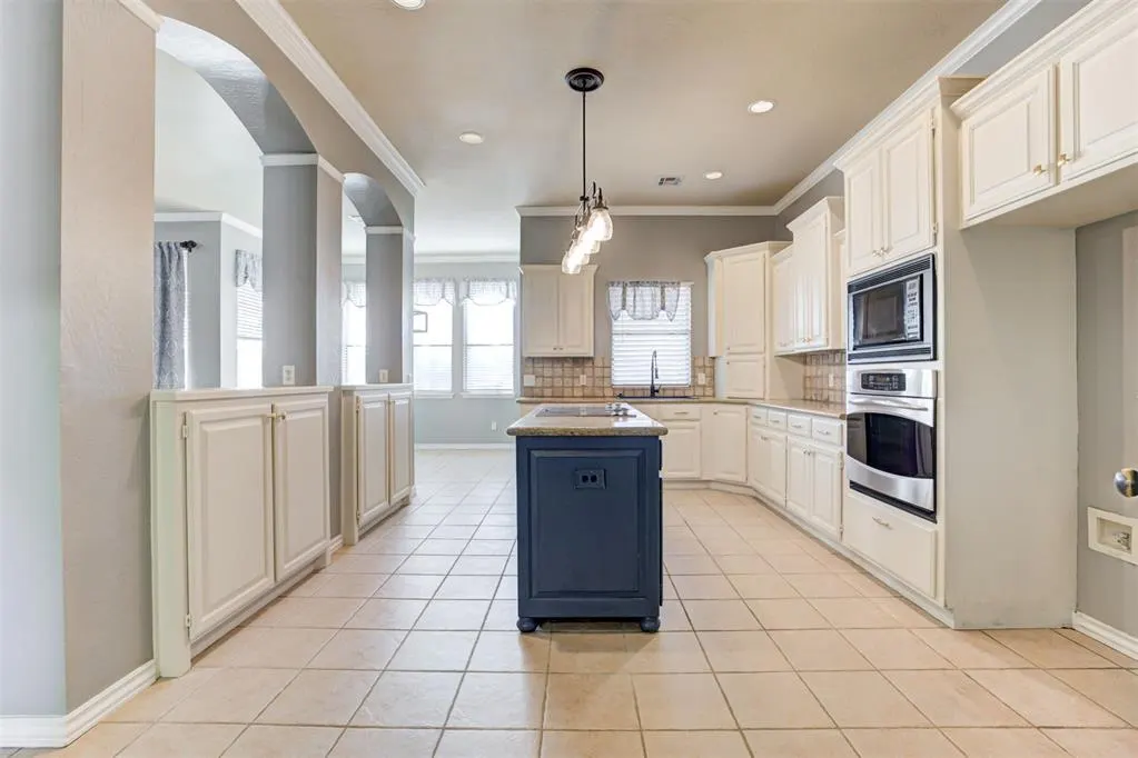 Photo 16 — 2820 SW 116th Street, Oklahoma City, OK 73170