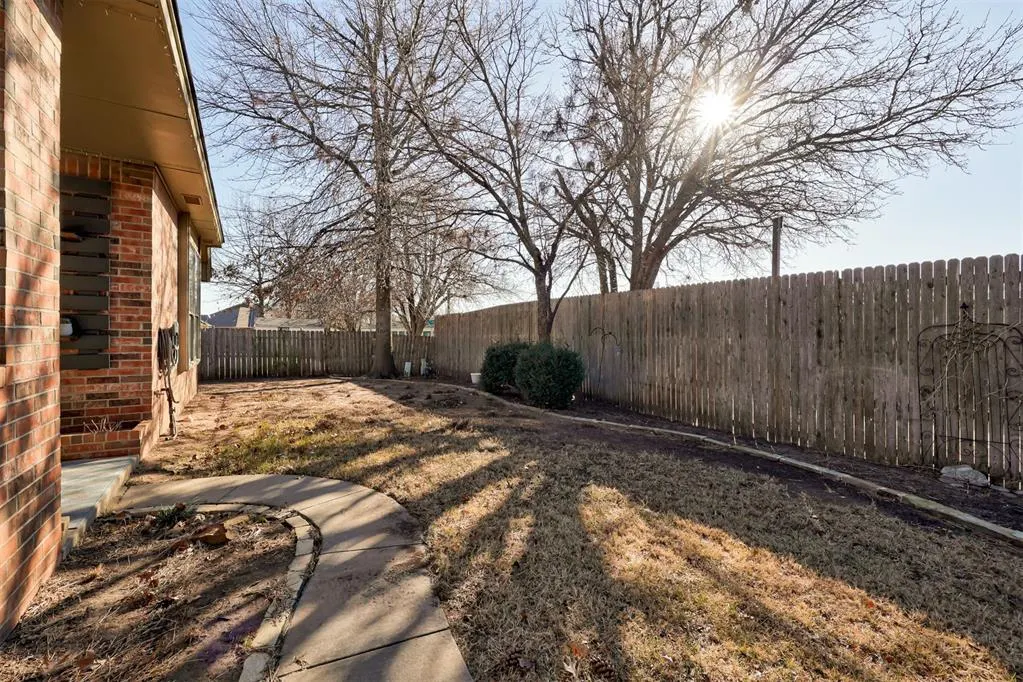 Photo 40 — 2820 SW 116th Street, Oklahoma City, OK 73170