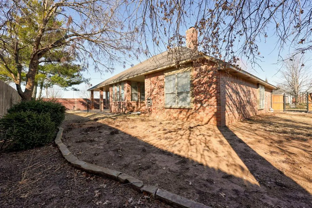 Photo 41 — 2820 SW 116th Street, Oklahoma City, OK 73170
