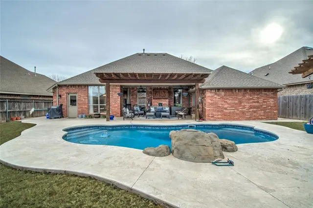 Photo 4 — 3001 SW 137th Street, Oklahoma City, OK 73170