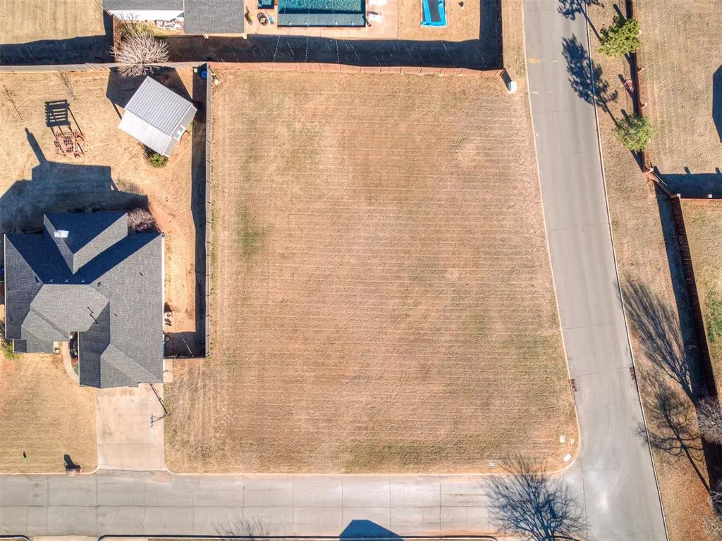 Photo 4 — Magnolia/Handley, El Reno, OK 73036