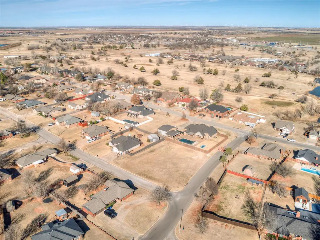 Photo 5 — Magnolia/Handley, El Reno, OK 73036