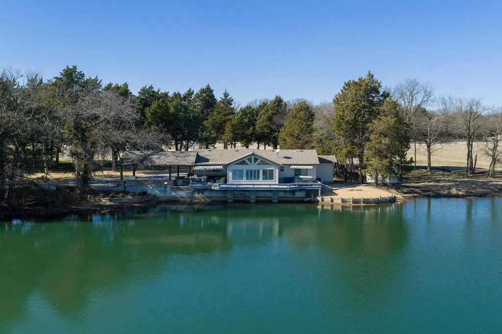 Front exterior — 44106 45th  50 acres Street, Shawnee, OK 74804