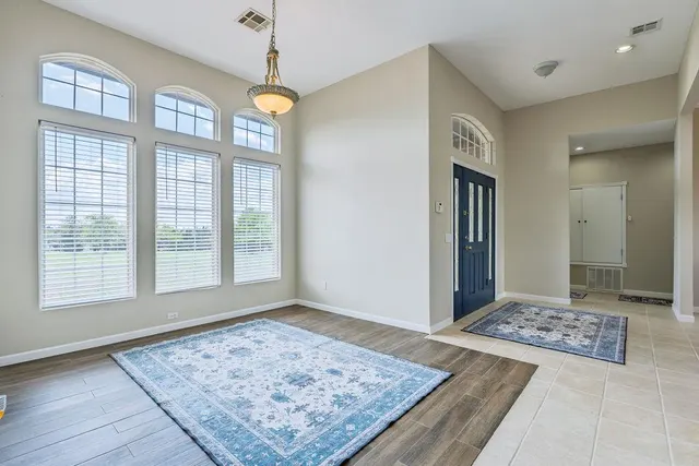 Photo 7 — 18831 Rockcreek Road, Harrah, OK 73045