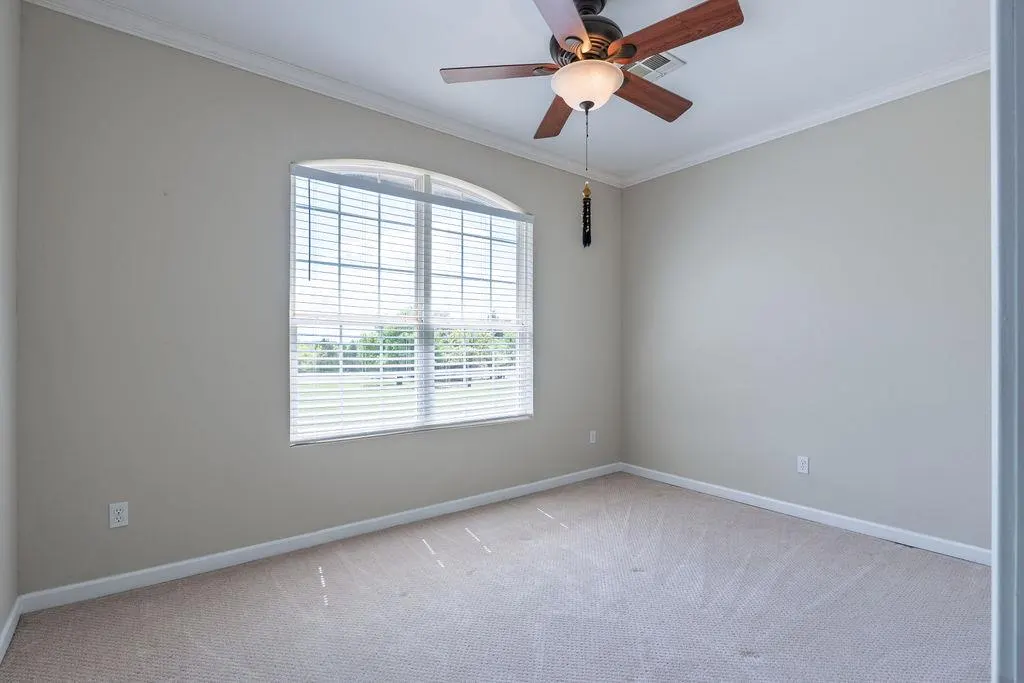 Photo 19 — 18831 Rockcreek Road, Harrah, OK 73045
