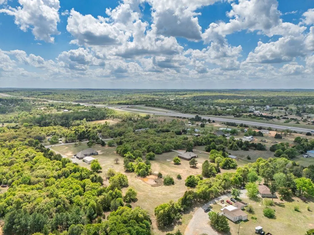 Photo 40 — 18831 Rockcreek Road, Harrah, OK 73045