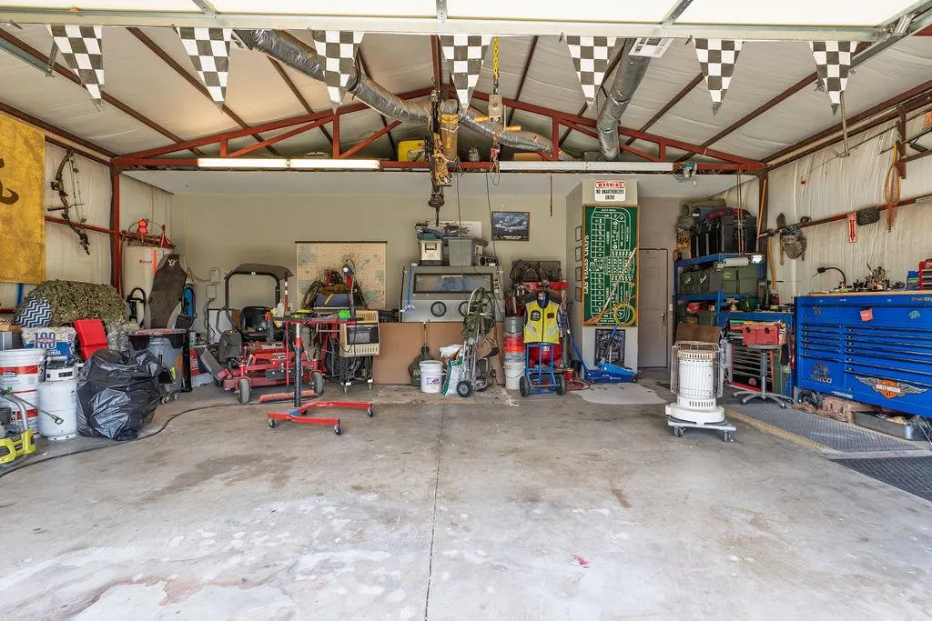 Photo 45 — 18831 Rockcreek Road, Harrah, OK 73045