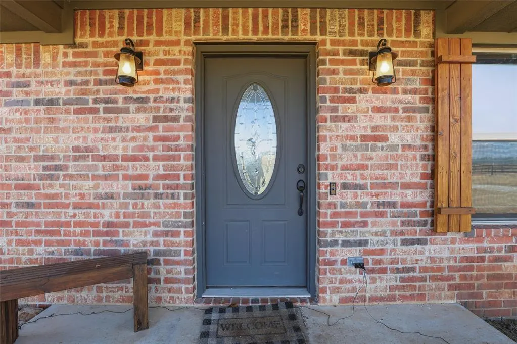 Photo 2 — 43059 Hazel Dell Road, Meeker, OK 74855