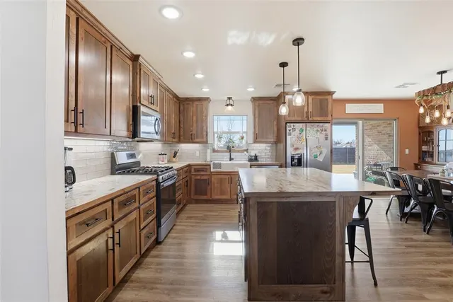 Photo 5 — 43059 Hazel Dell Road, Meeker, OK 74855