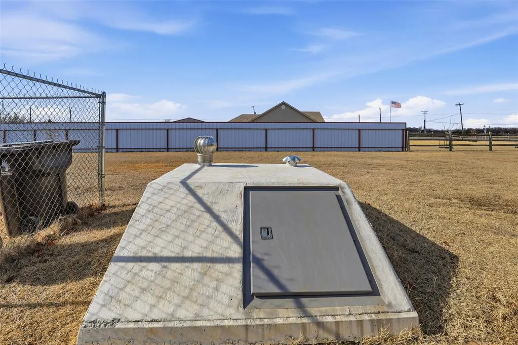 Photo 28 — 43059 Hazel Dell Road, Meeker, OK 74855