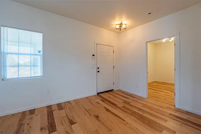 Photo 8 — 1534 NW 32nd Street, Oklahoma City, OK 73118