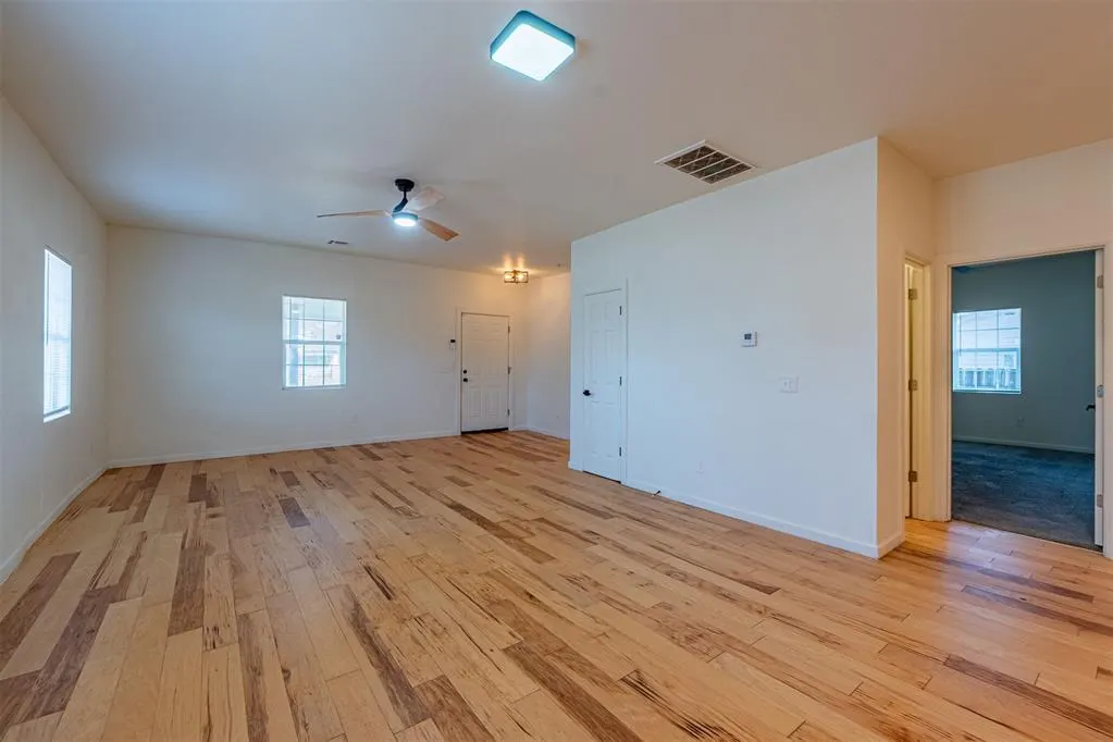 Photo 11 — 1534 NW 32nd Street, Oklahoma City, OK 73118
