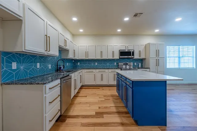 Photo 2 — 1534 NW 32nd Street, Oklahoma City, OK 73118