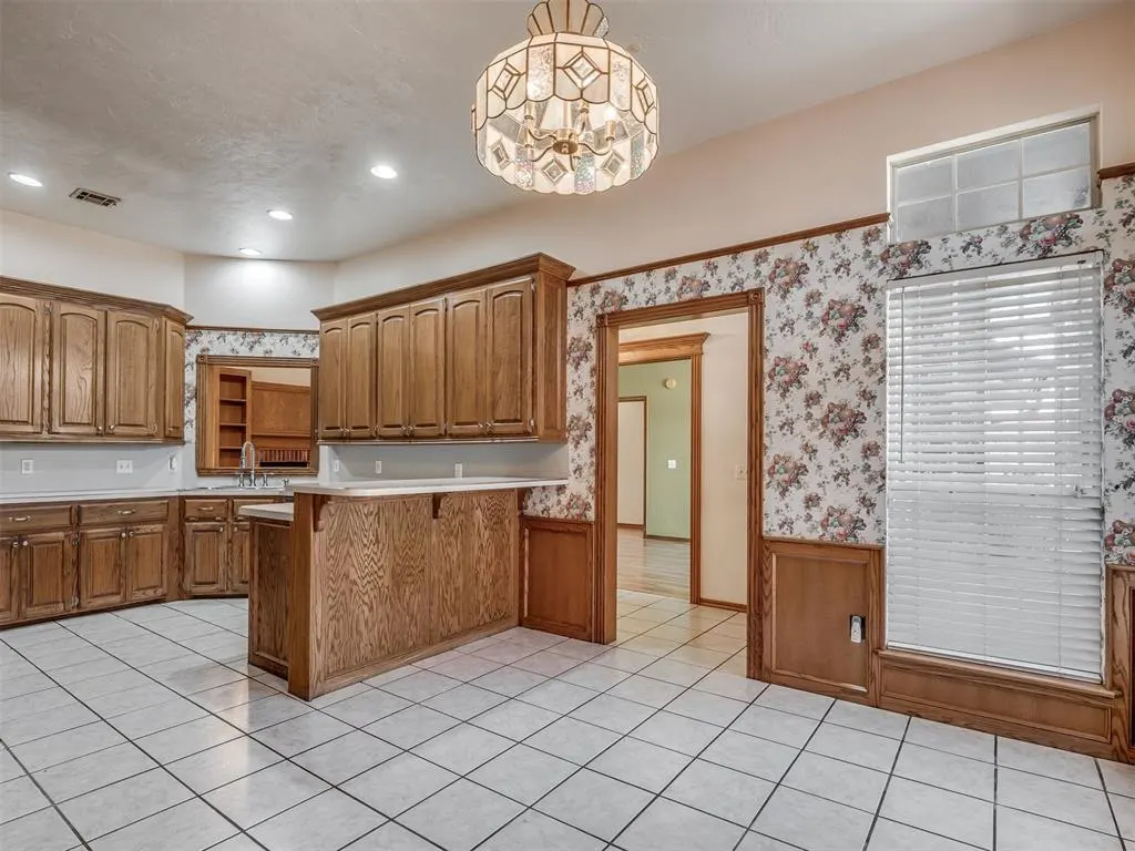 Photo 19 — 8128 Eagle Circle, Oklahoma City, OK 73135