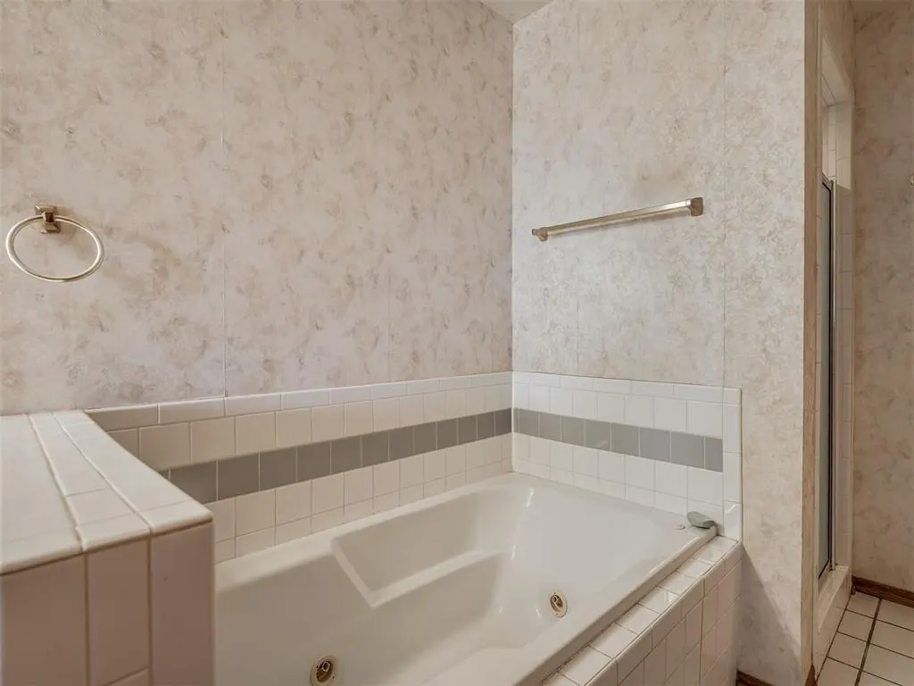 Photo 27 — 8128 Eagle Circle, Oklahoma City, OK 73135