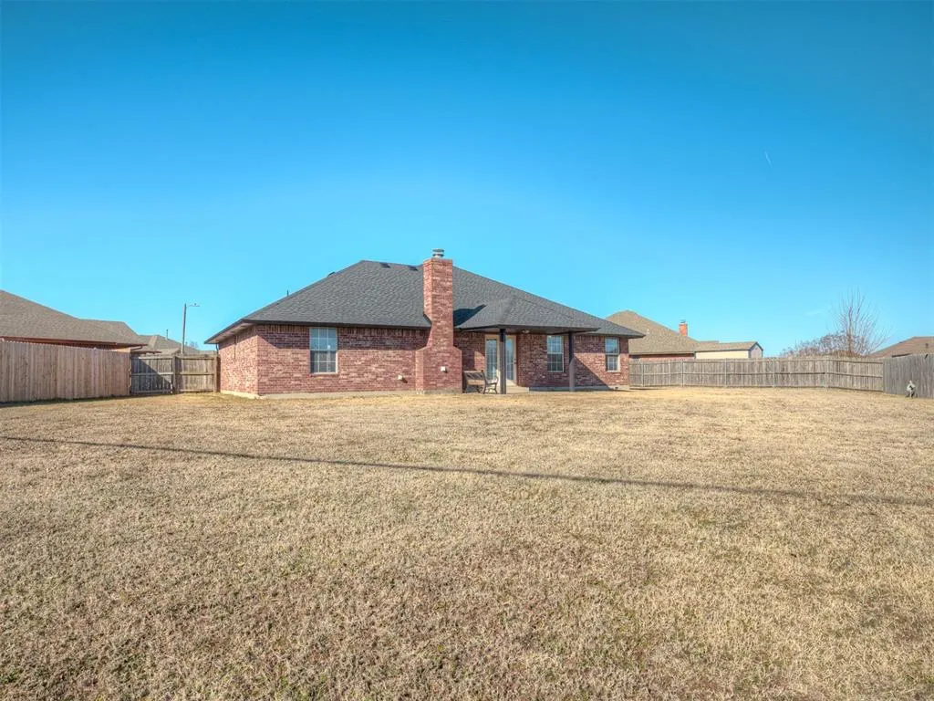 Photo 36 — 8128 Eagle Circle, Oklahoma City, OK 73135