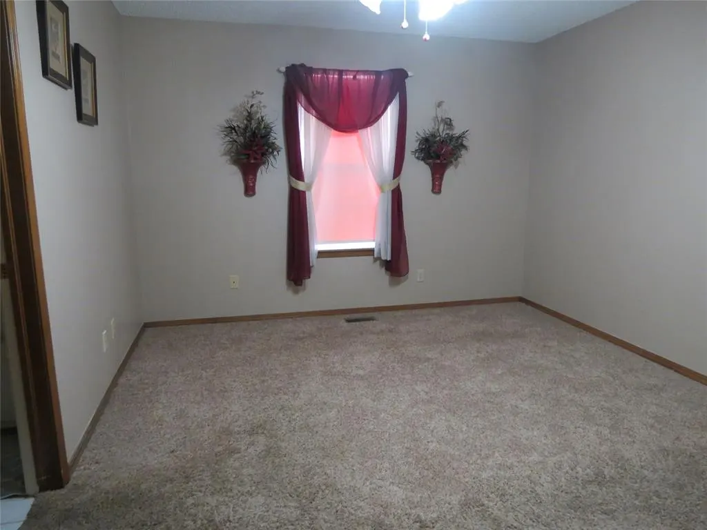 Photo 19 — 2104 Grisso Drive, Seminole, OK 74868